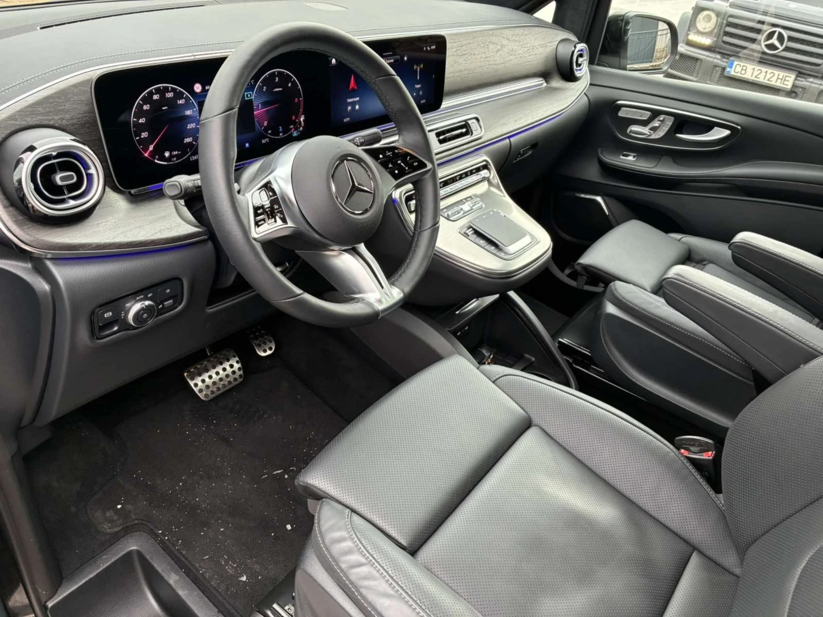 Mercedes-Benz V 300 4Matic/Готов Лизинг, снимка 17 - Автомобили и джипове - 53899036