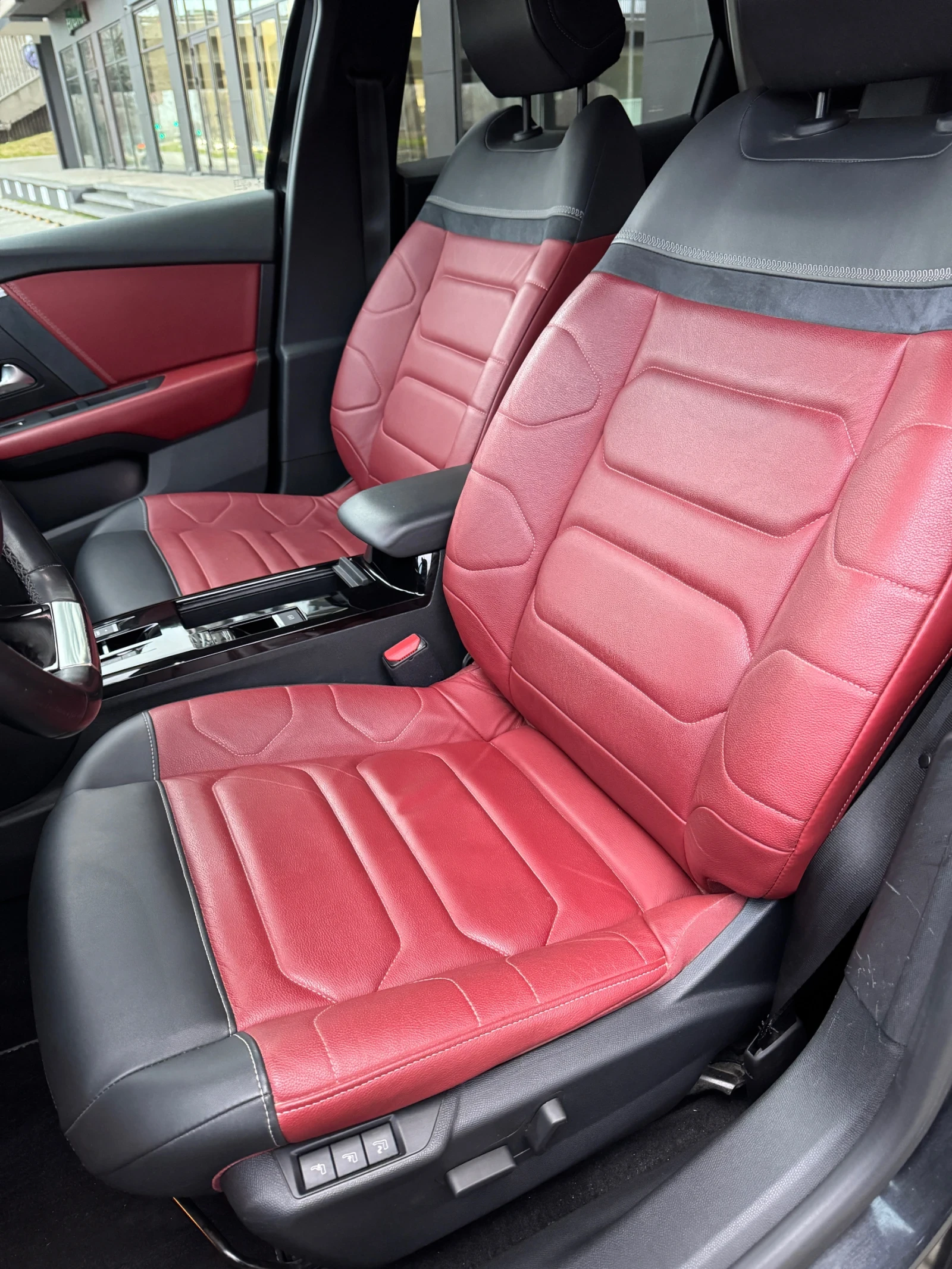 Citroen C4 PureTech/ShinePack/LED VISION/, снимка 8 - Автомобили и джипове - 54023331