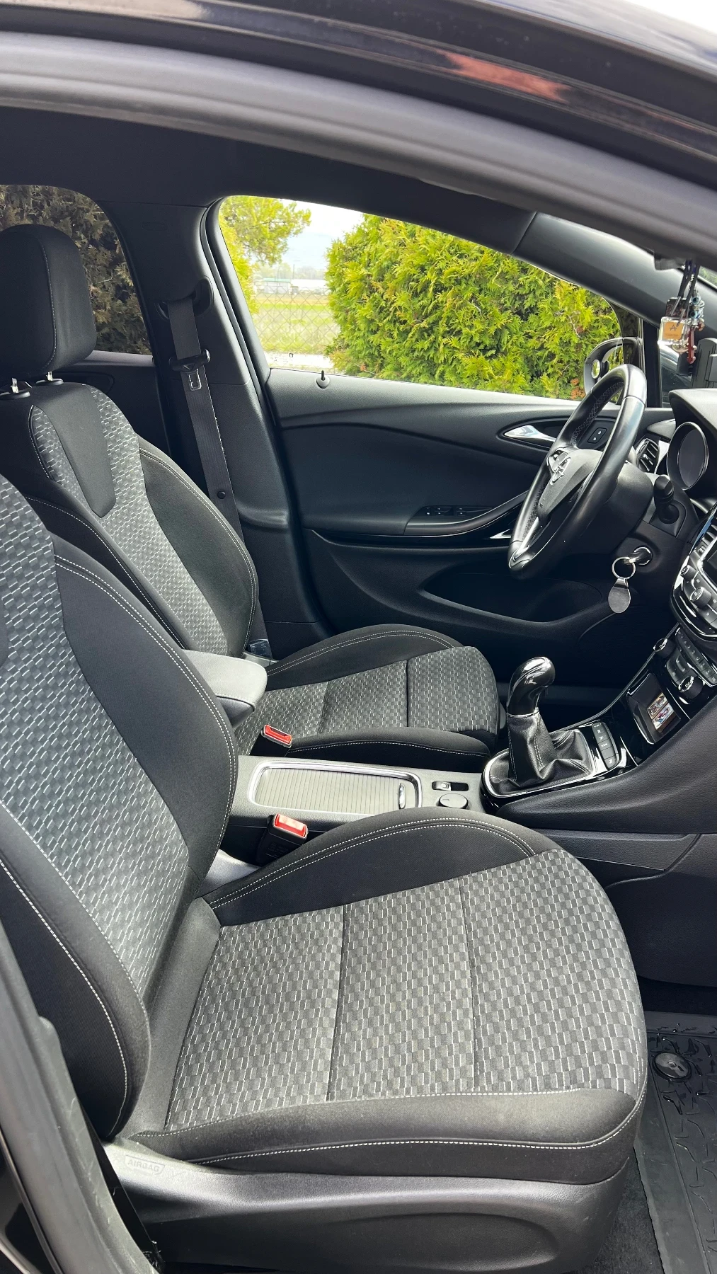 Opel Astra  k Sports Tourer, снимка 10 - Автомобили и джипове - 54099397