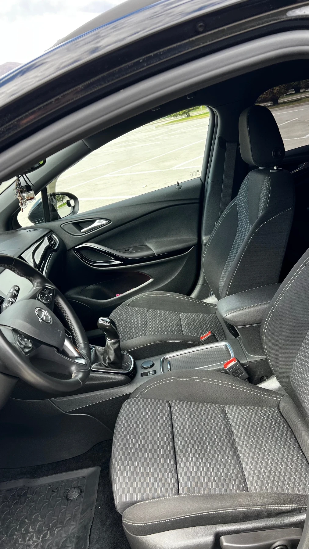 Opel Astra  k Sports Tourer, снимка 11 - Автомобили и джипове - 54099397