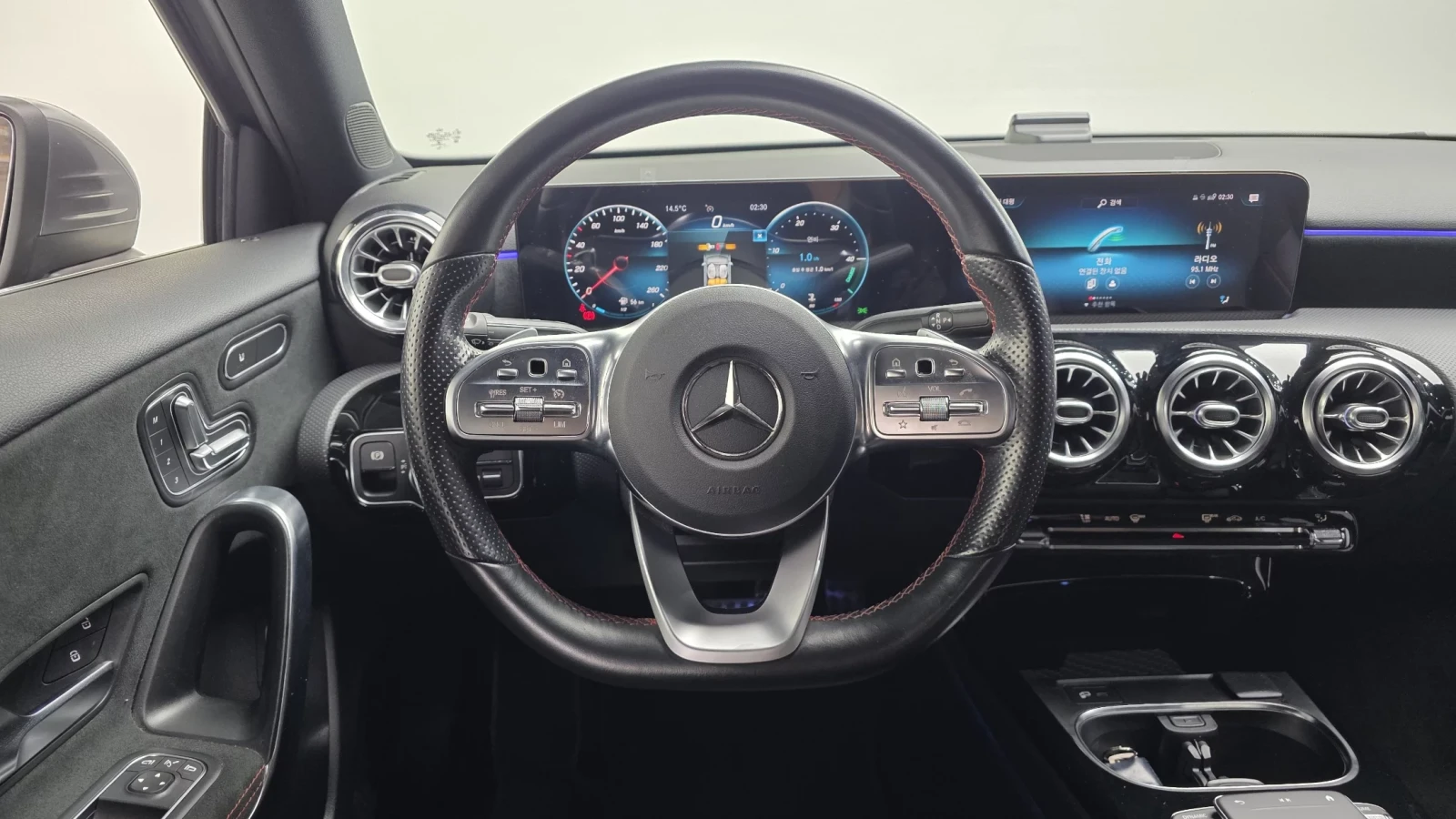 Mercedes-Benz A 220 2021* AMG PK* DYNAMICA* KEYLESS* ������ ���� | Mobile.bg � ����������� 7