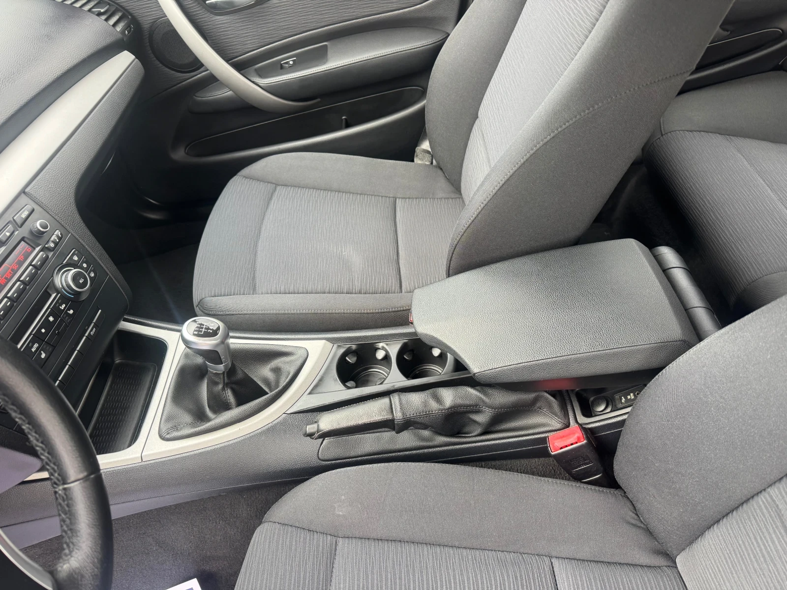 BMW 116, снимка 6 - Автомобили и джипове - 54458624