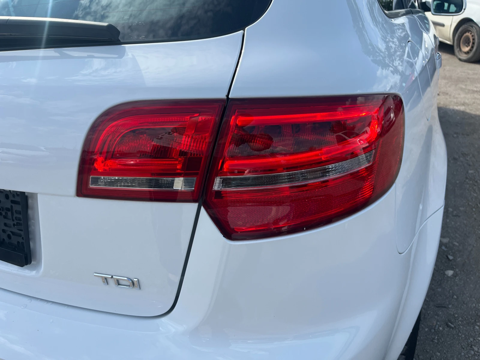 Audi A3 1.6TDI 90К.С, снимка 6 - Автомобили и джипове - 54620667