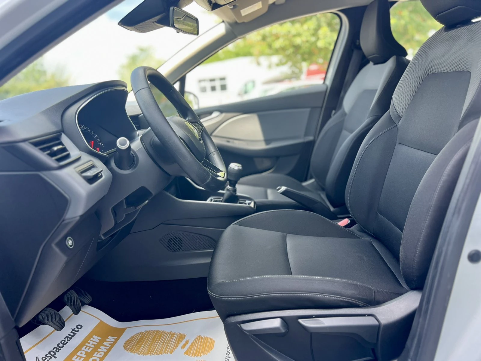 Renault Clio V 1.0 TCe / 100 к.с. / LPG / Navi, снимка 7 - Автомобили и джипове - 54820509