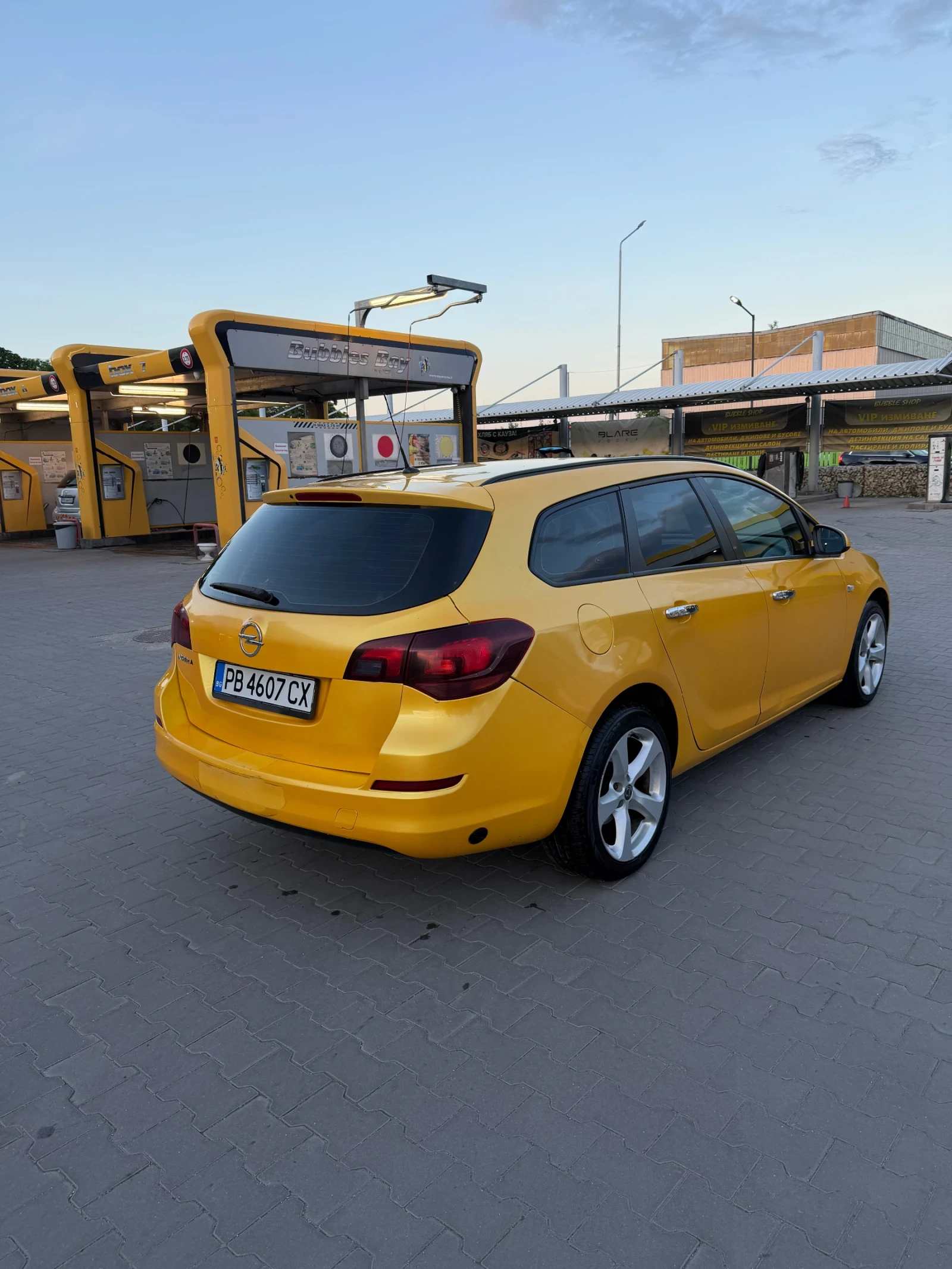 Opel Astra 1.4 101hp LPG, снимка 5 - Автомобили и джипове - 55034367