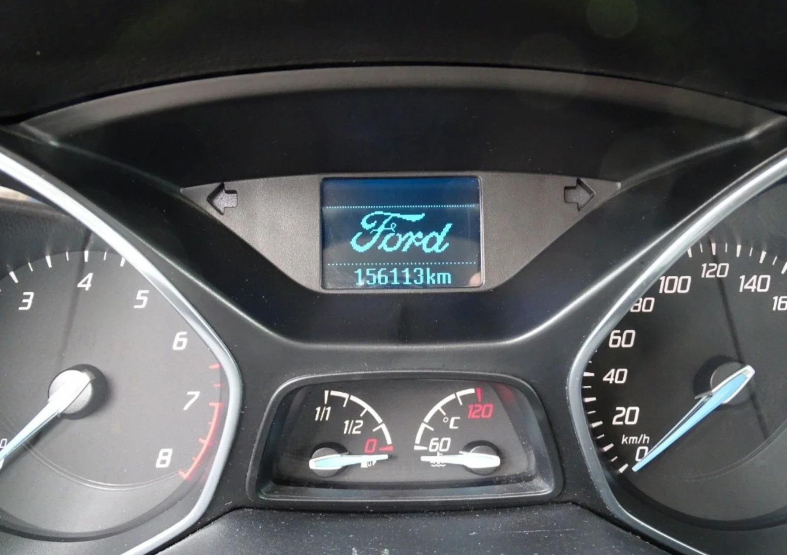 Ford Focus Turnier Trend* 1-ви собственик* 156000км* , снимка 17 - Автомобили и джипове - 55328144
