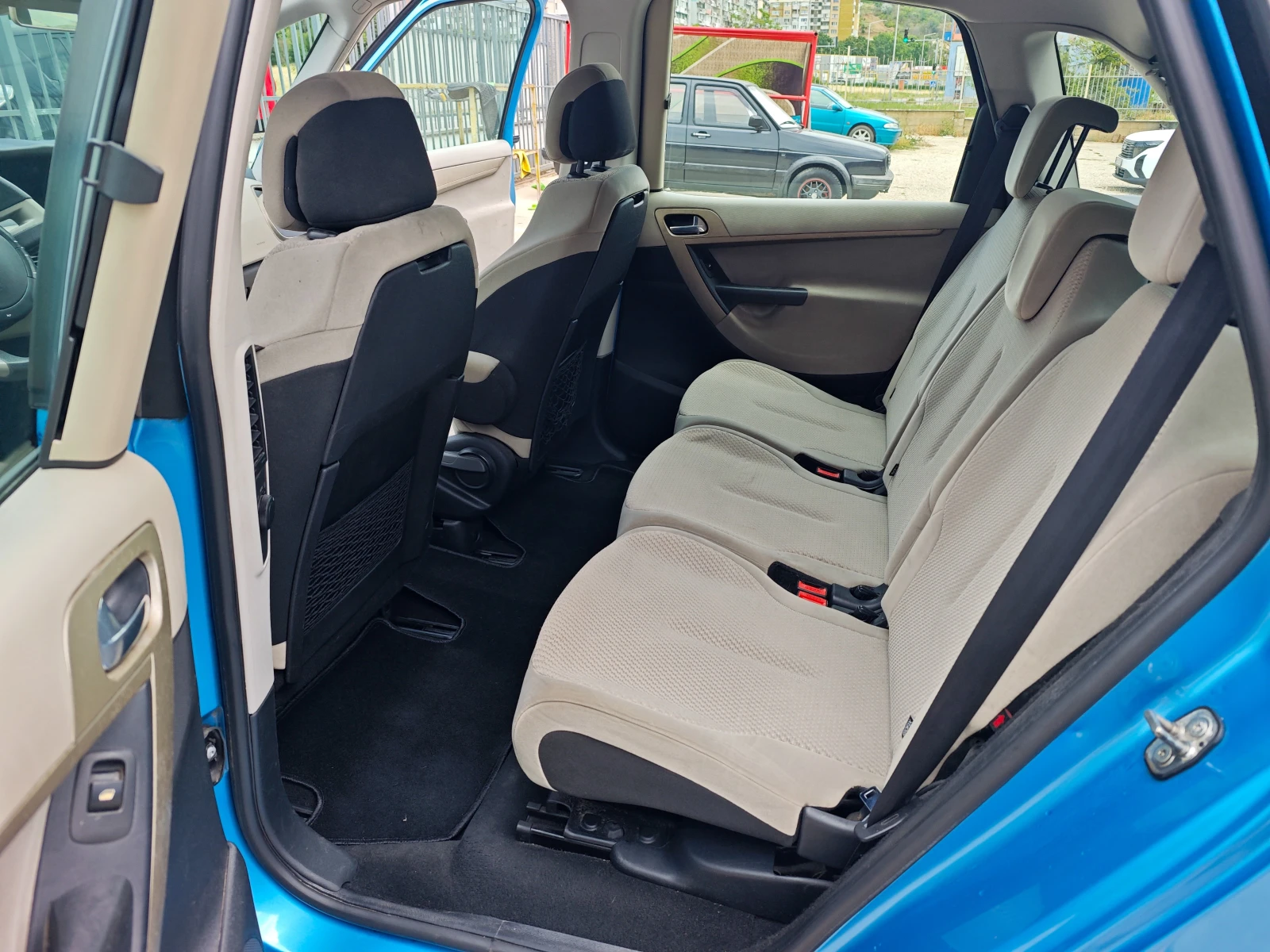 Citroen C4 Picasso Citroen C4 Picasso 1.8i (125 к.с.)  , снимка 10 - Автомобили и джипове - 55414813