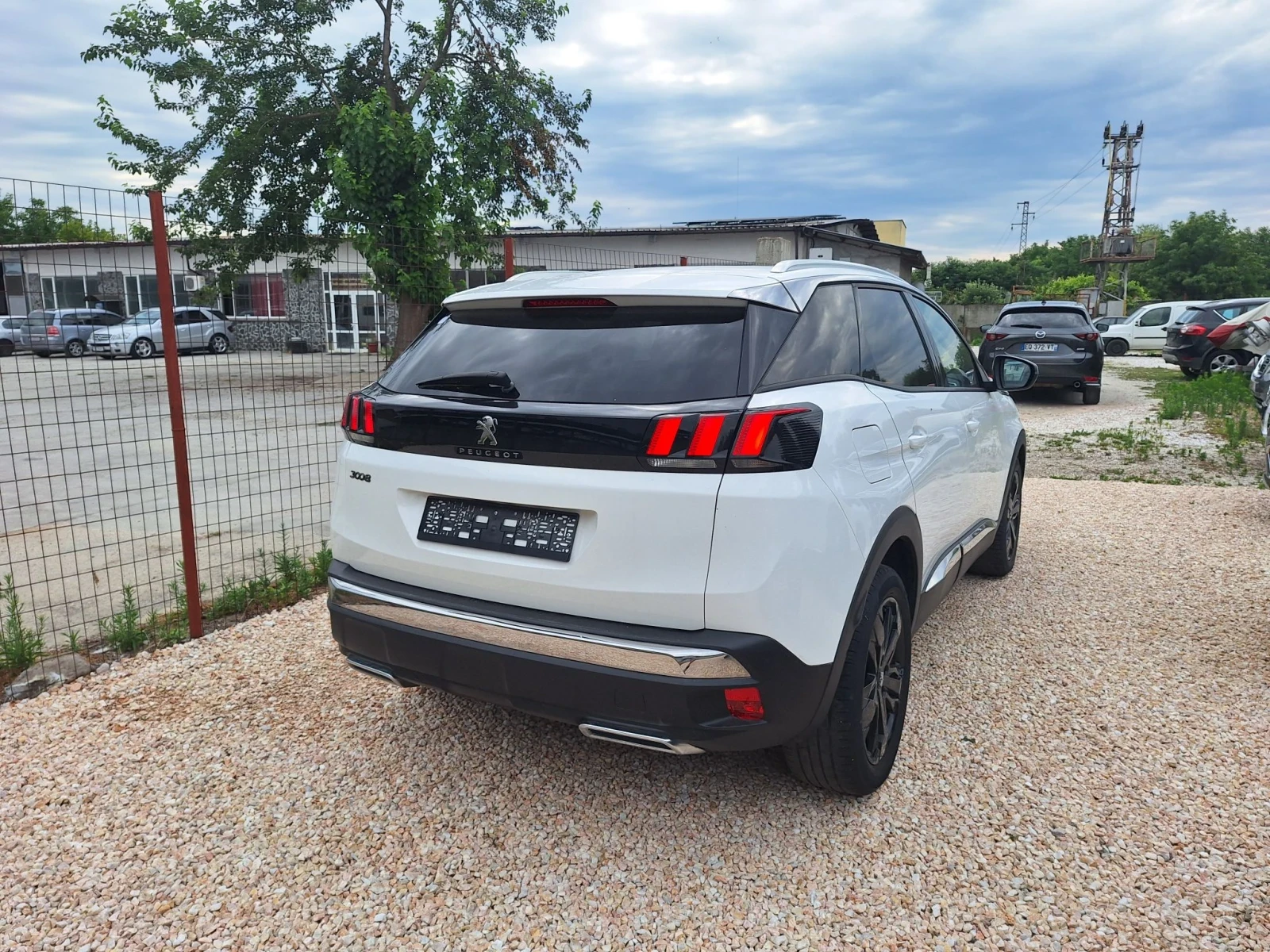 Peugeot 3008 1.6hdi* Нави/Кросуей/Лед/6ск/Топ* , снимка 5 - Автомобили и джипове - 55629439