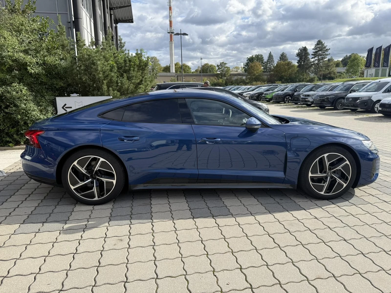 Audi E-Tron GT 93 kWh Panorama Navi Bang&Olufsen audio, снимка 6 - Автомобили и джипове - 56197631
