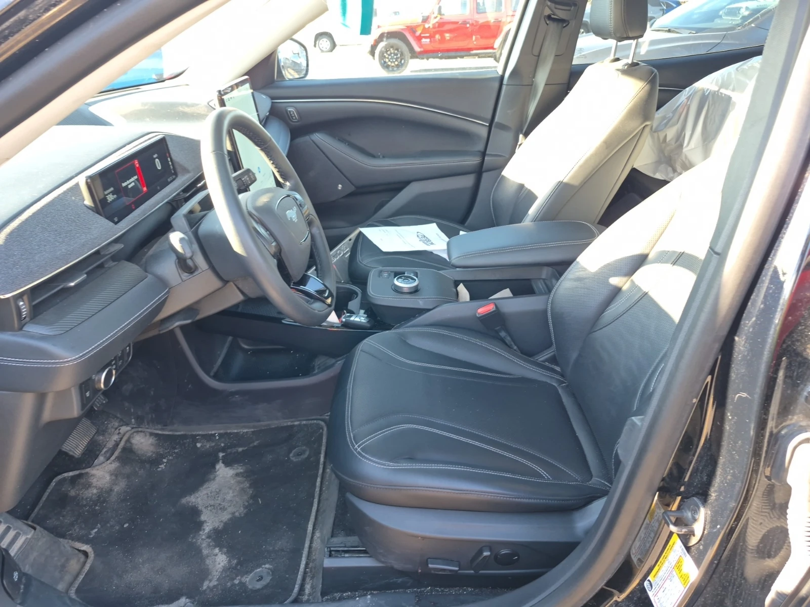 Ford Mustang Mach-E Awd Premium, снимка 7 - Автомобили и джипове - 56716103