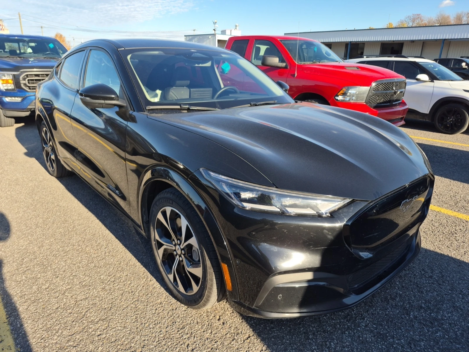 Ford Mustang Mach-E Awd Premium, снимка 2 - Автомобили и джипове - 56716103
