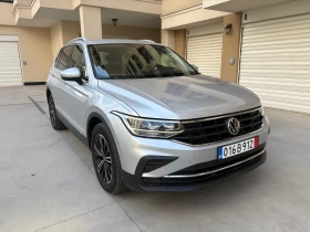 VW Tiguan Digital, Distronic, Сервизна История, снимка 2