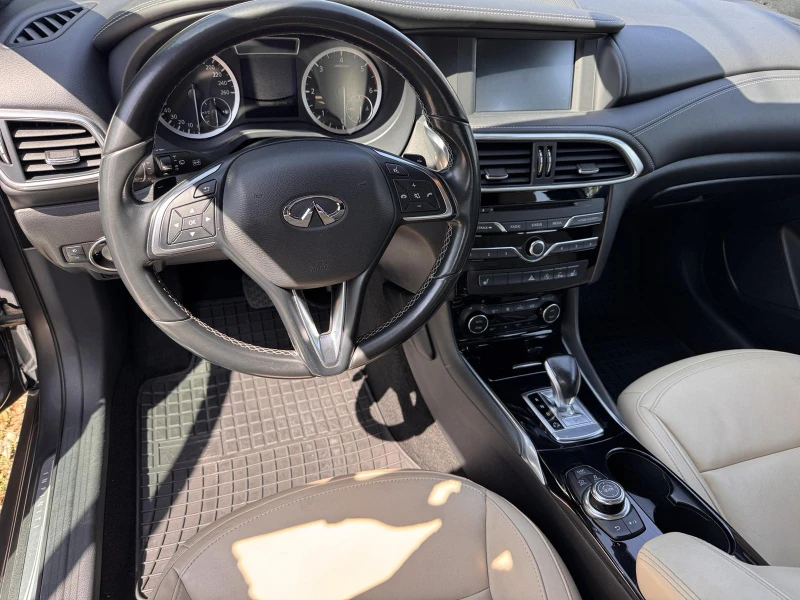 Infiniti QX30 2.2D-4X4 AWD Sunroof, снимка 10 - Автомобили и джипове - 52597810