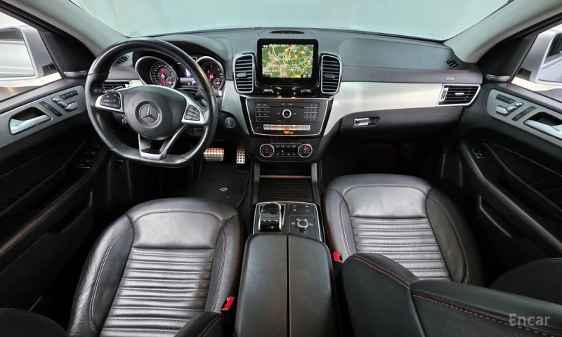 Mercedes-Benz GLE 350, снимка 7 - Автомобили и джипове - 52803545