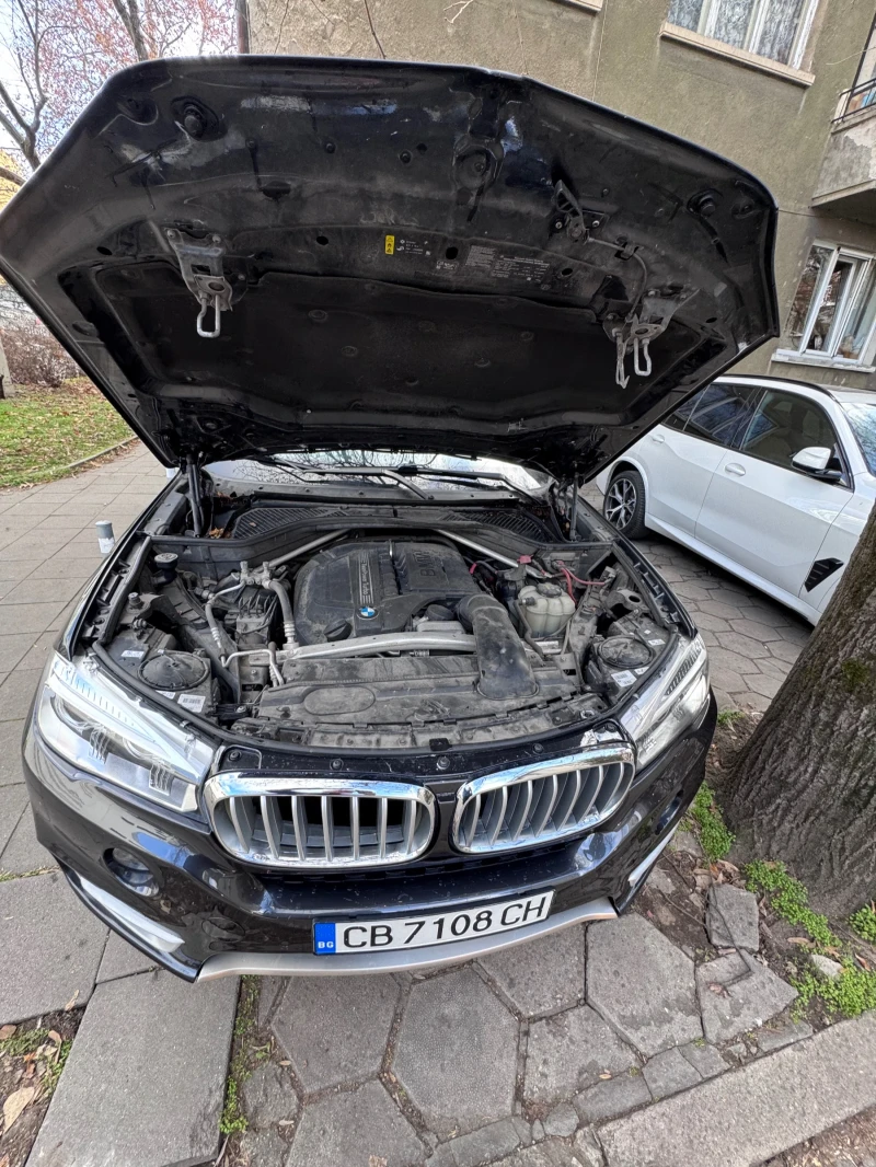 BMW X5 xDrive 2018 | Panorama | Harman/Kardon | HUD | Key, снимка 14 - Автомобили и джипове - 53053469