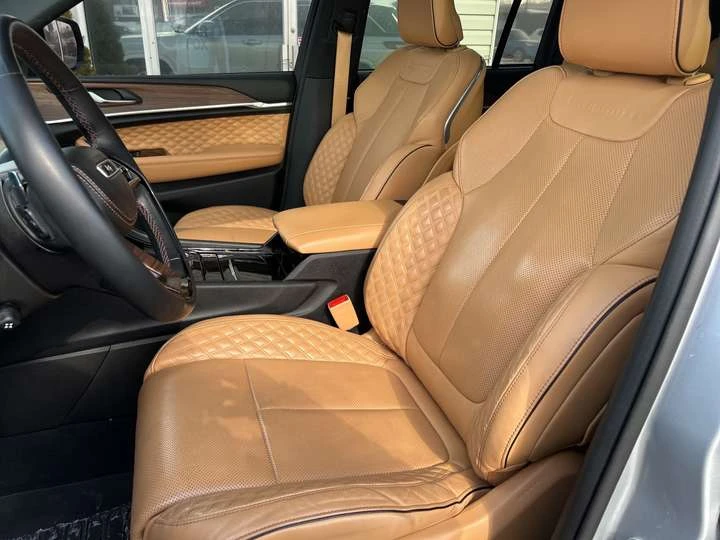 Jeep Grand cherokee Summit - изображение 9