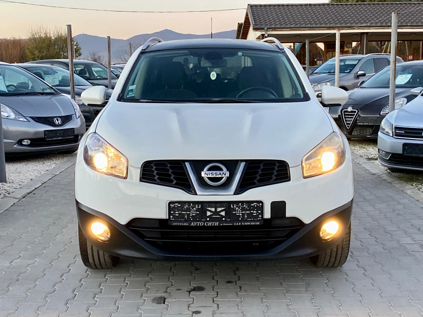 Nissan Qashqai 7 места* Нов внос* Нави* Панорама* Клима*  - изображение 2