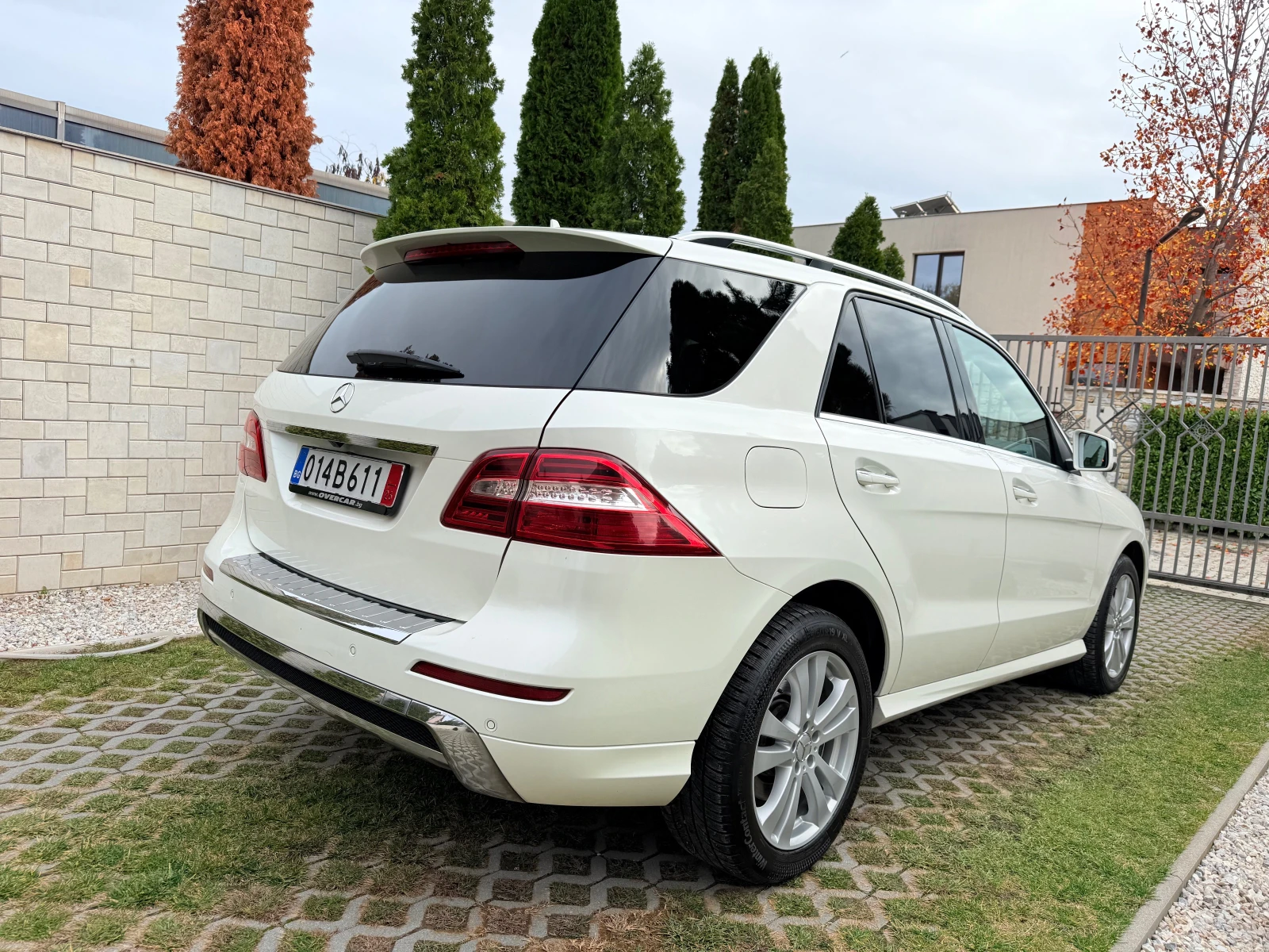 Mercedes-Benz ML 350 cdi AMG* PANORAMA* FULL - изображение 4