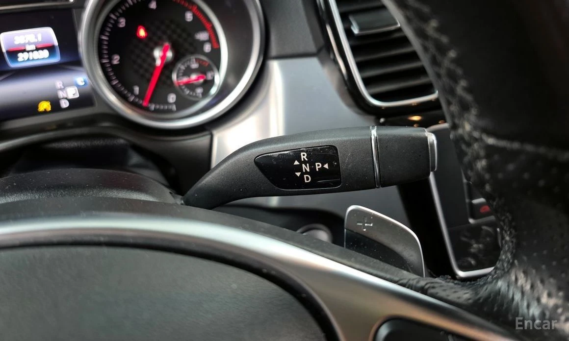 Mercedes-Benz GLE 350  - изображение 9