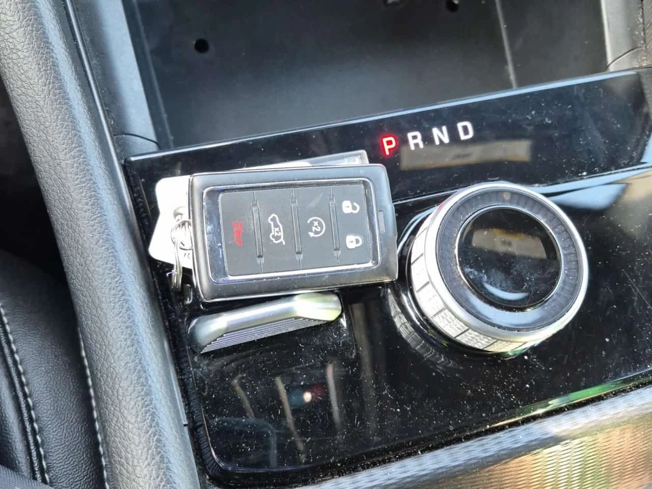 Jeep Grand cherokee * LIMITED * CARFAX * ПАНОРАМА* ПОДГРЕВИ* ДИСТРОНИК - изображение 7