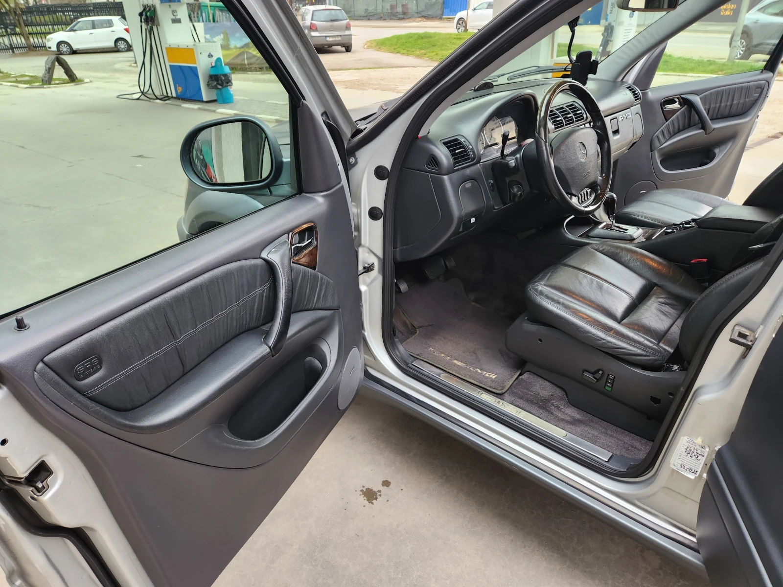 Mercedes-Benz ML 55 AMG W 163, снимка 13 - Автомобили и джипове - 53868287