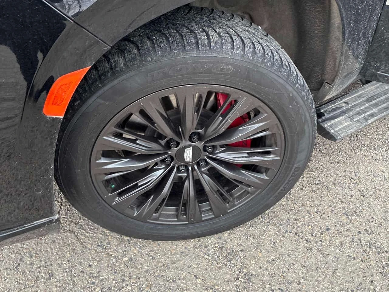 Cadillac Escalade * AWD V Series * 2 КЛЮЧА* PANO* KEYLESS* ПОДГРЕВ* , снимка 17 - Автомобили и джипове - 53986882