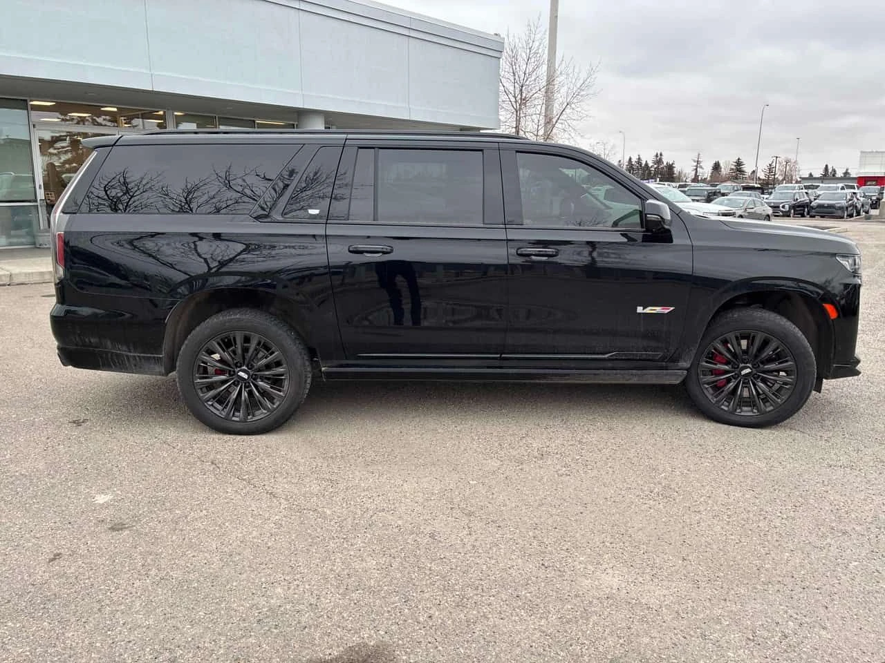 Cadillac Escalade * AWD V Series * 2 КЛЮЧА* PANO* KEYLESS* ПОДГРЕВ* , снимка 13 - Автомобили и джипове - 53986882