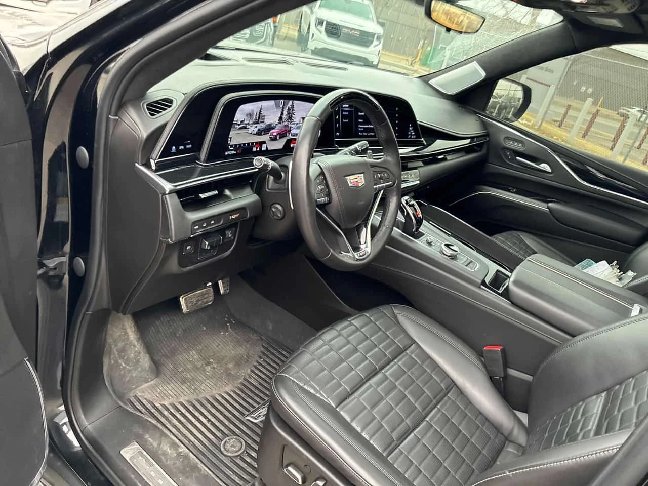 Cadillac Escalade * AWD V Series * 2 КЛЮЧА* PANO* KEYLESS* ПОДГРЕВ* , снимка 15 - Автомобили и джипове - 53986882