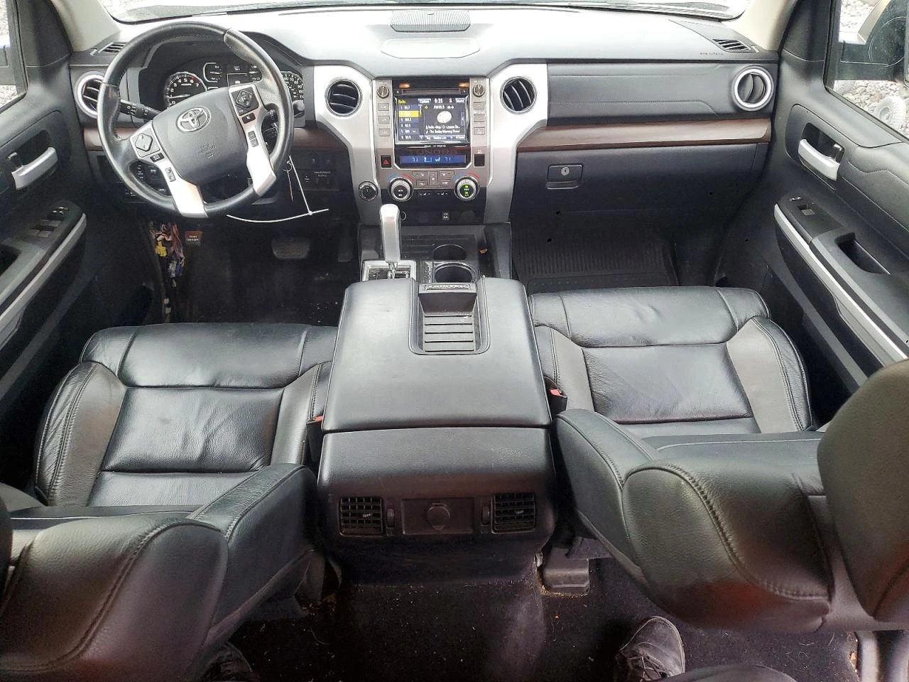 Toyota Tundra 5.7l Crewmax Limited, снимка 8 - Автомобили и джипове - 54731458