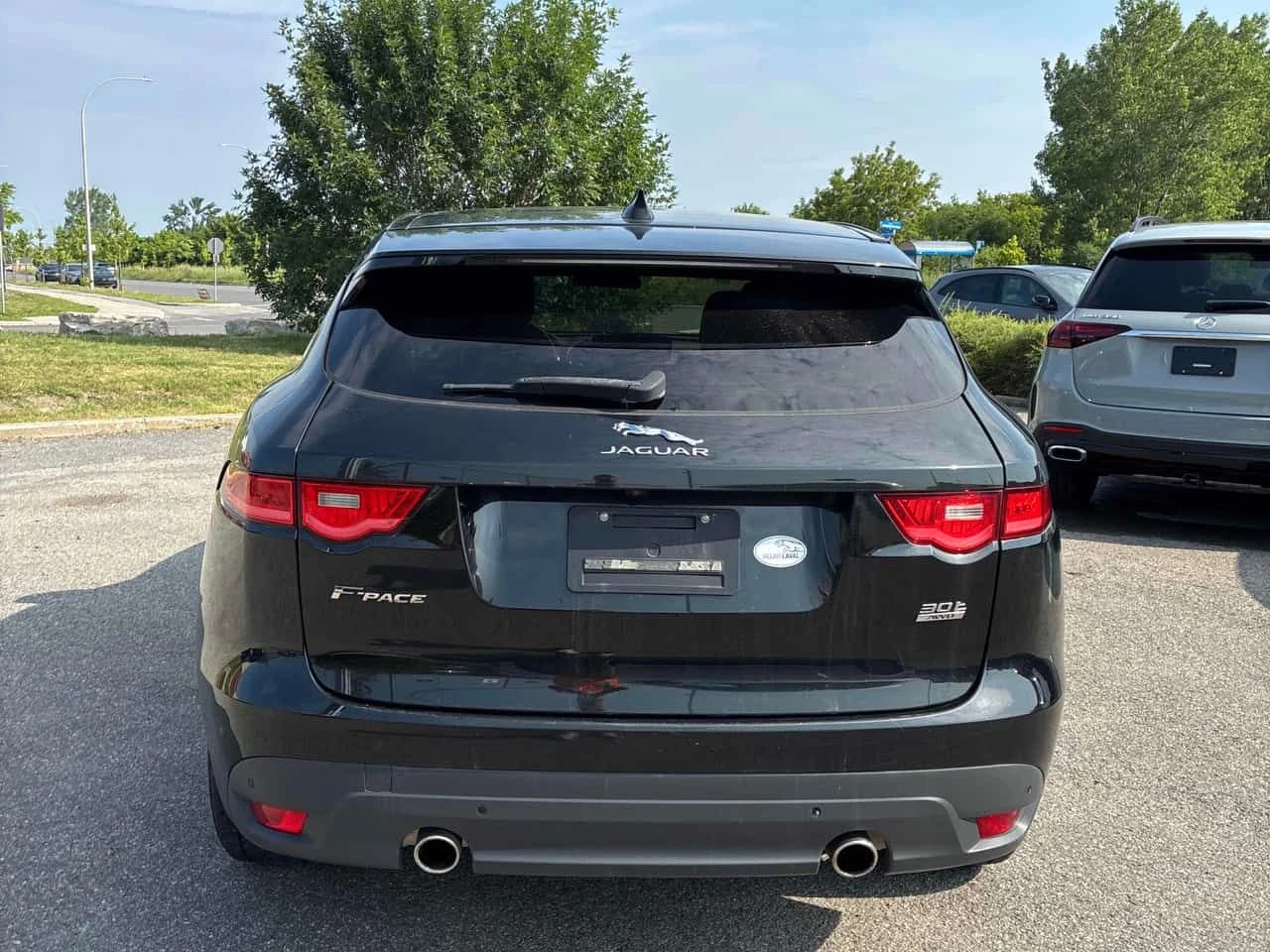 Jaguar F-PACE * Prestige * АВТОКРЕДИТ БЕЗ ПЪРВОНАЧАЛНА ВНОСКА* , снимка 4 - Автомобили и джипове - 55334587