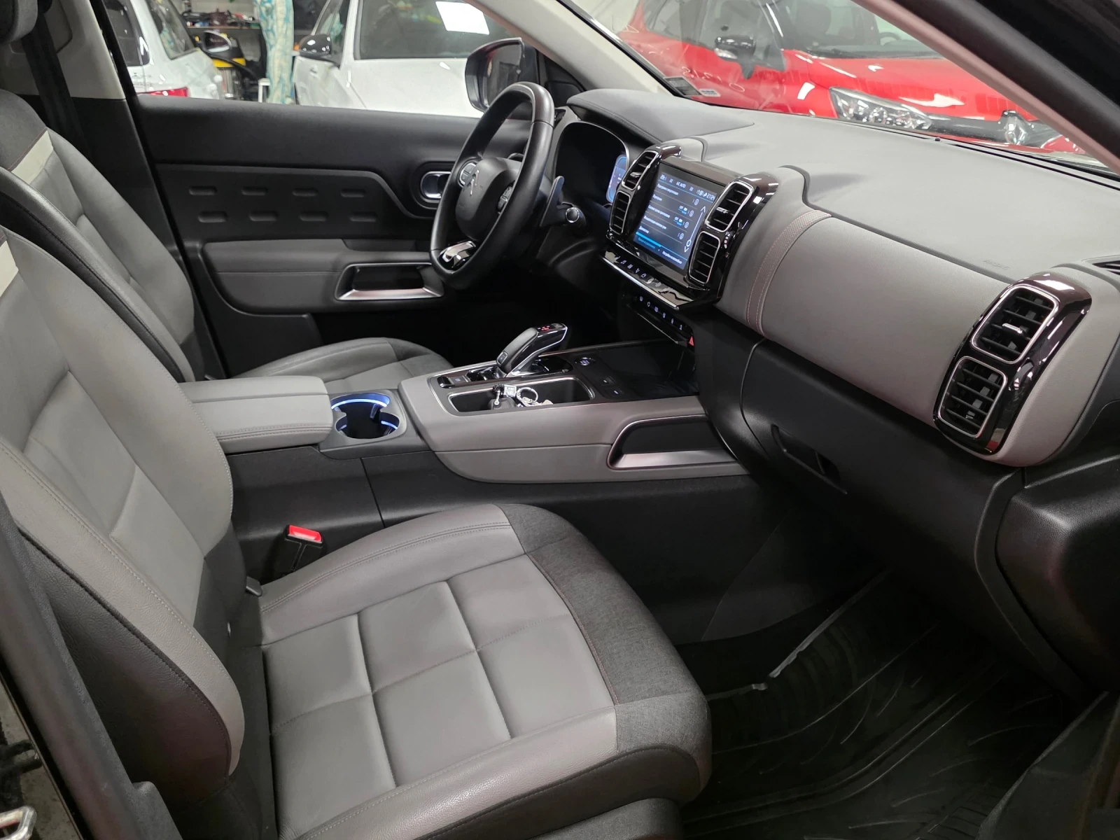 Citroen C5 Aircross 1.5 BlueHDI | EAT8 , снимка 12 - Автомобили и джипове - 55431440