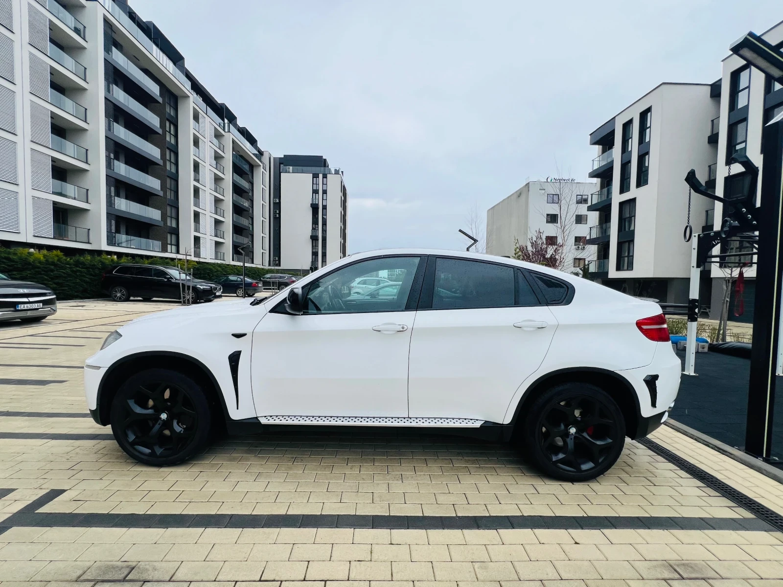 BMW X6 3.5 286 коня , снимка 16 - Автомобили и джипове - 55980294