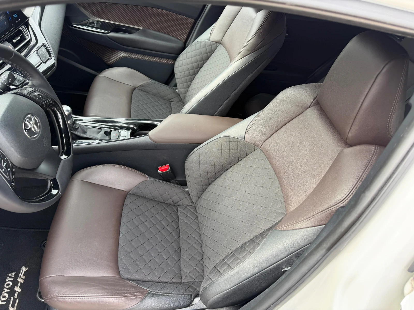 Toyota C-HR 1.8h 122�.� luxury  | Mobile.bg � ����������� 8