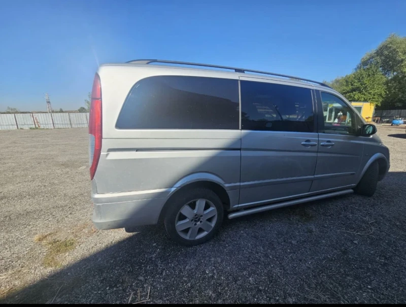 Mercedes-Benz Viano Товаропътнически, снимка 4 - Бусове и автобуси - 47912753