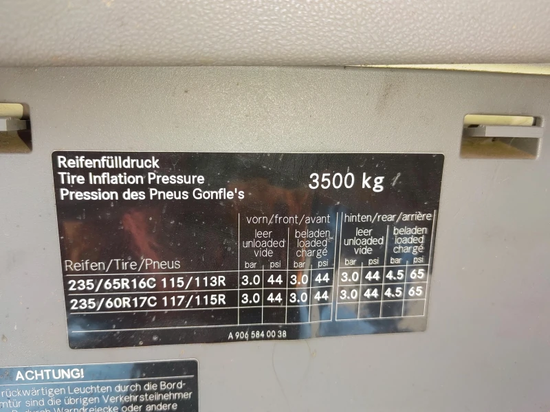 VW Crafter, снимка 8 - Бусове и автобуси - 51892302