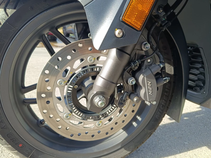 Honda Forza 350, снимка 9 - Мотоциклети и мототехника - 53534483