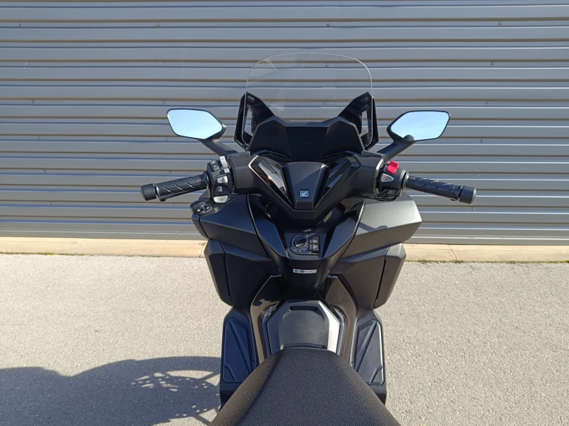 Honda Forza 350, снимка 11 - Мотоциклети и мототехника - 53534483