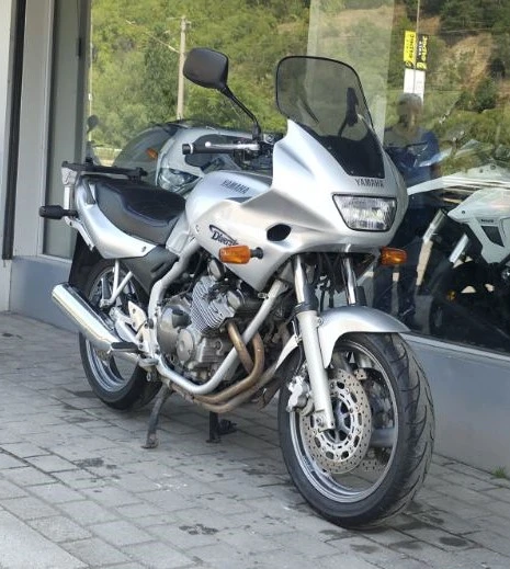 Yamaha XJ6 Diversion 