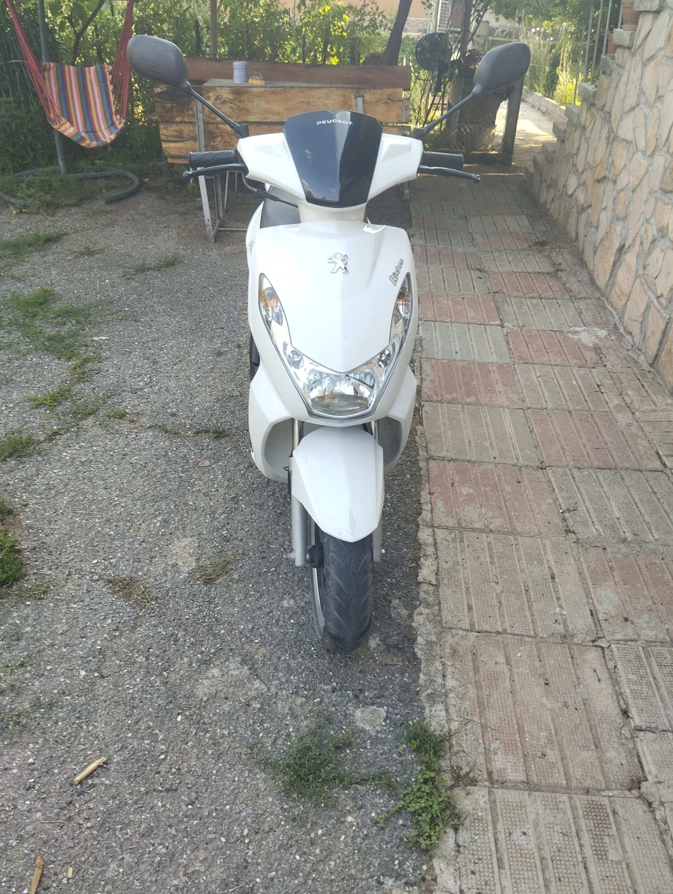 Peugeot Kissbee  - изображение 2