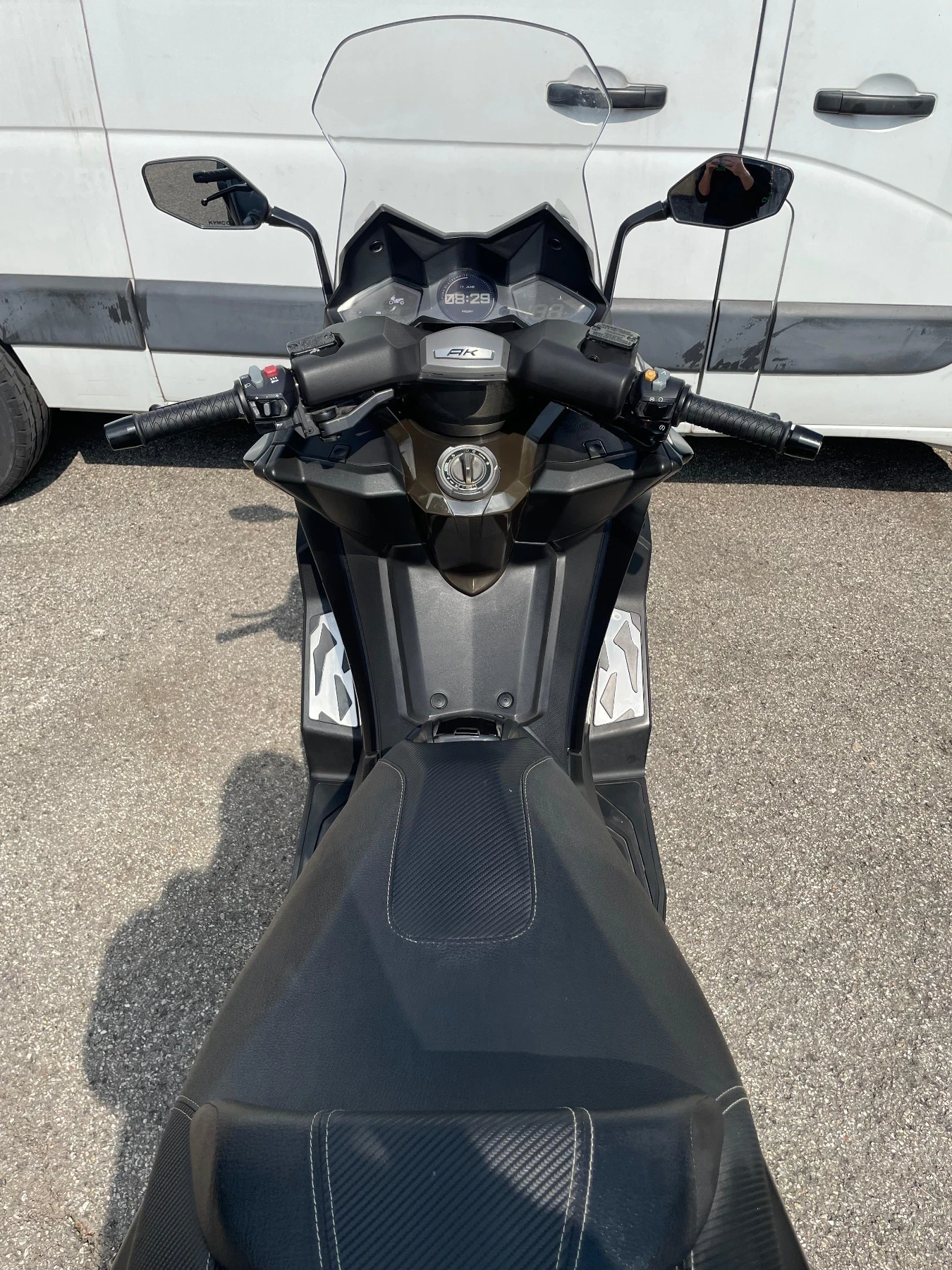 Kymco AK 550 TC* ABS* LED* ST, снимка 11 - Мотоциклети и мототехника - 53925041