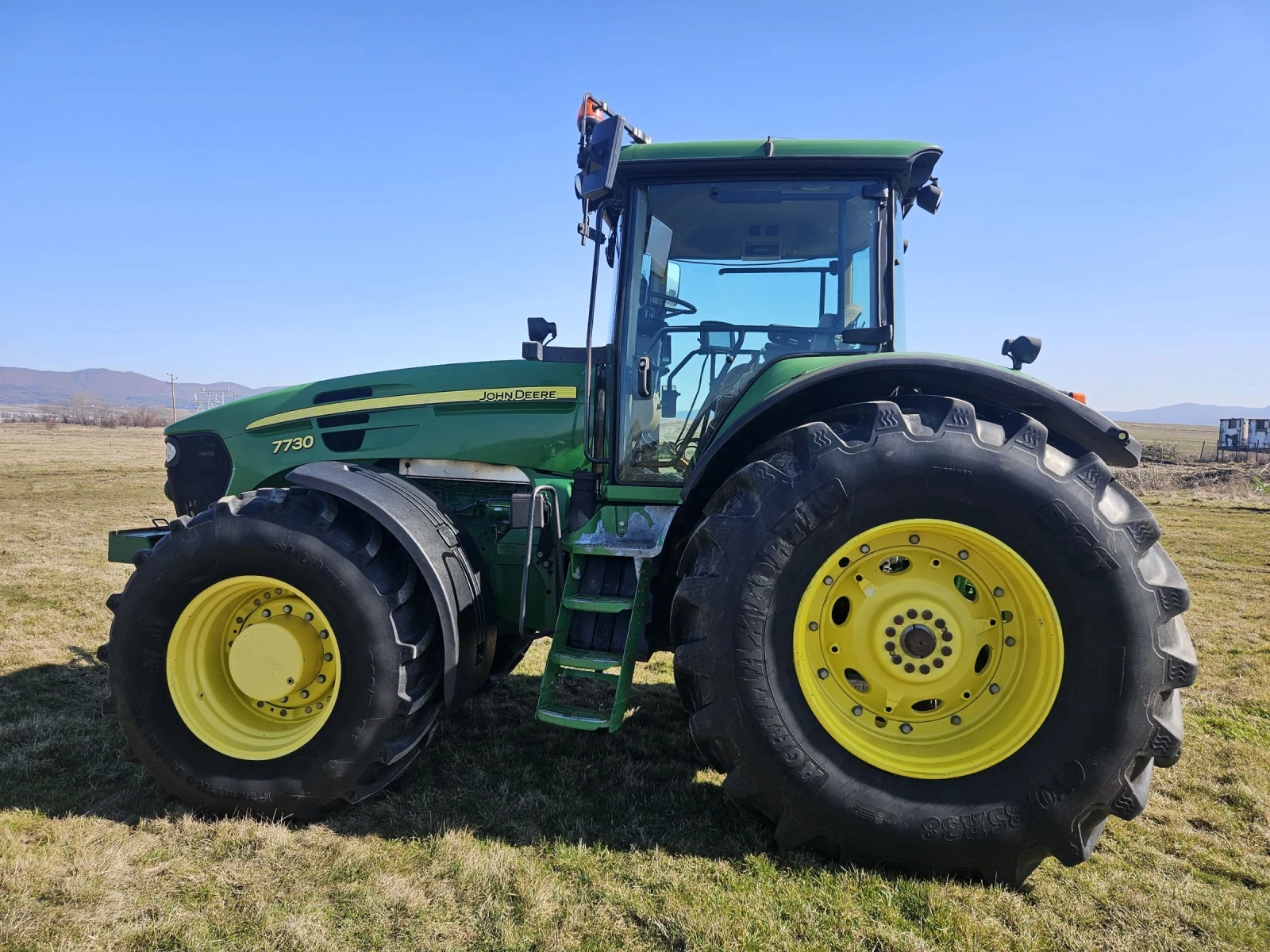 Трактор John Deere 7730 - изображение 9