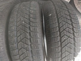 Гуми Зимни 215/65R17, снимка 3 - Гуми и джанти - 38462742