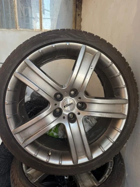        255/35R20  BMW X3