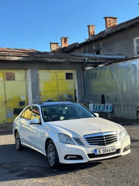 Mercedes-Benz E 220, снимка 2