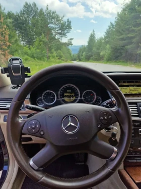 Mercedes-Benz E 300, снимка 8