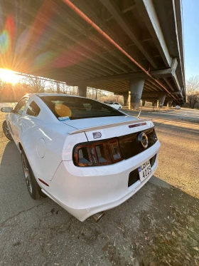 Ford Mustang Ford Mustang GT 5.0 V8 | Ръчна | 2014, снимка 7