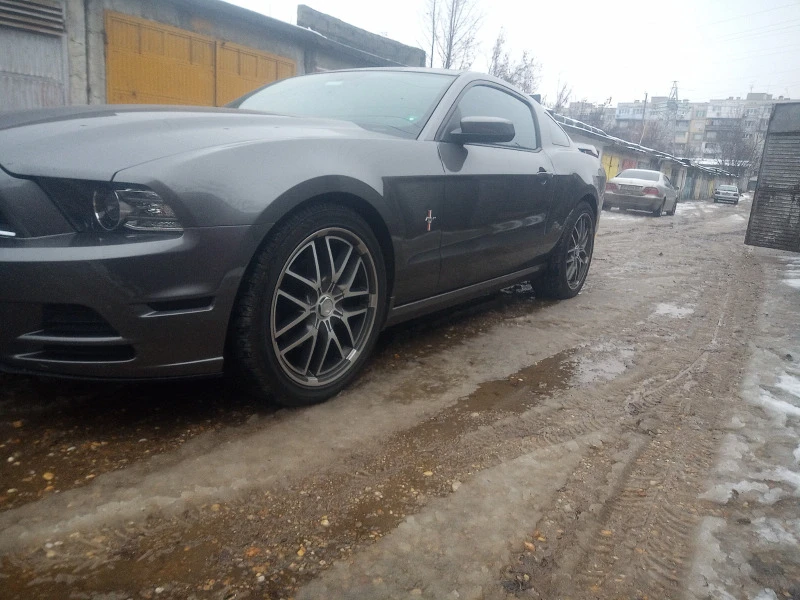 Ford Mustang 3.7, снимка 2 - Автомобили и джипове - 45790480