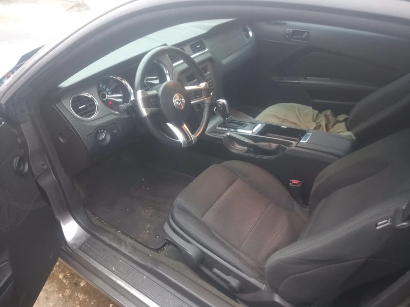 Ford Mustang 3.7, снимка 4 - Автомобили и джипове - 45790480