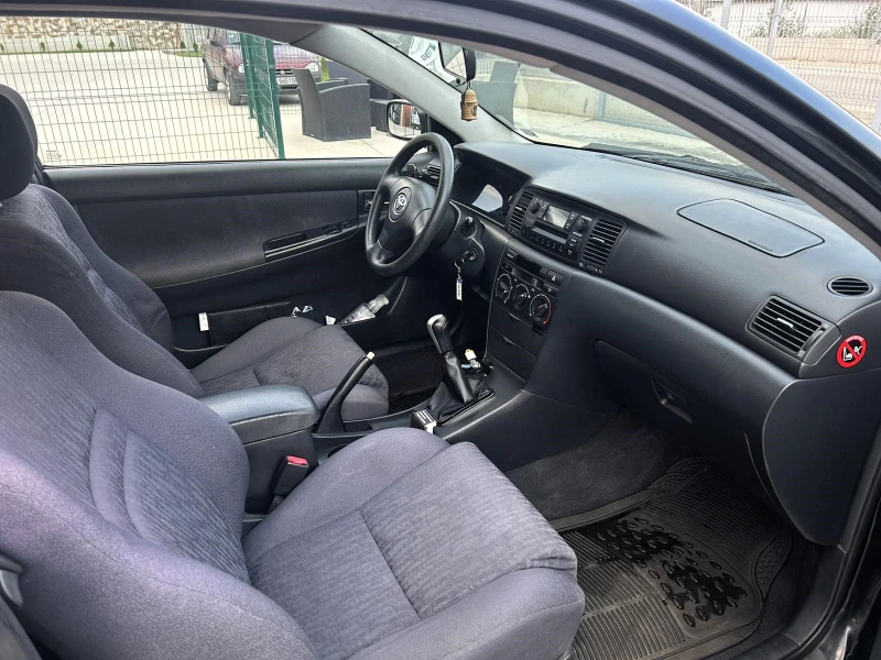 Toyota Corolla, снимка 6 - Автомобили и джипове - 47498768