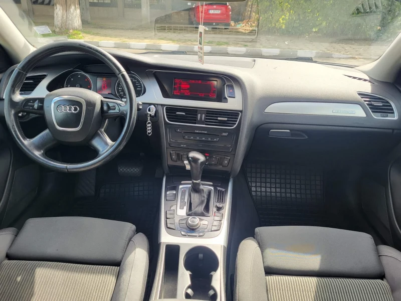 Audi A4 3.0, снимка 9 - Автомобили и джипове - 48825517